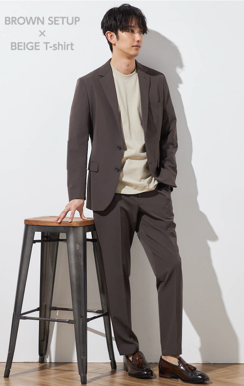 BROWN SETUP × BEIGE T-shirt