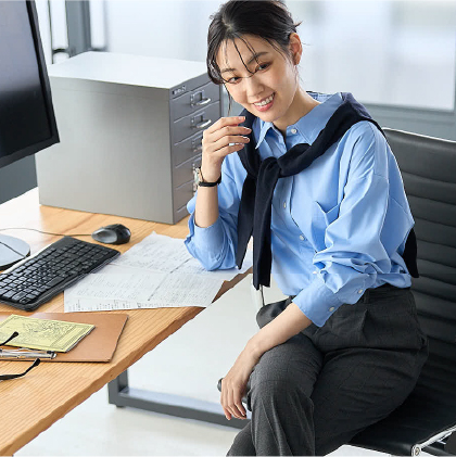 バンブーレーヨンオーバーサイズシャツ 抗ピルクルーネックカーディガン T/Rトロタックテーパードパンツ