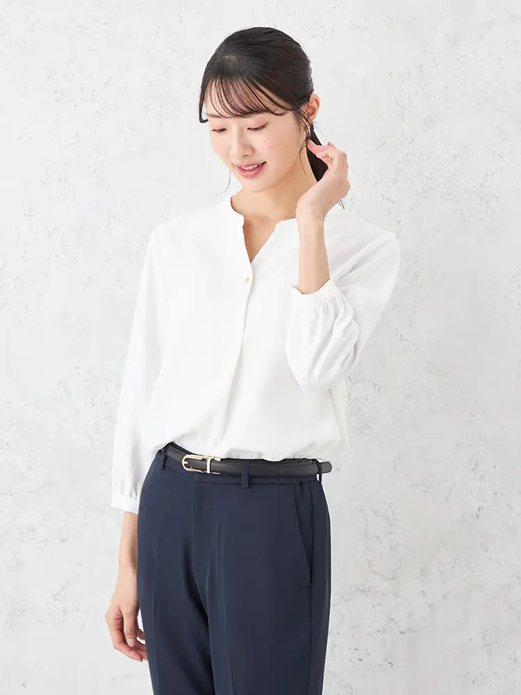 【SOFFICE】キーネックゴールドパーツブラウスカットソー通年